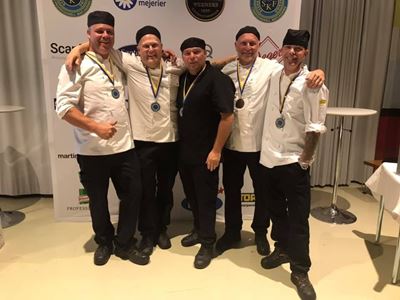 Bild på fyra kockar